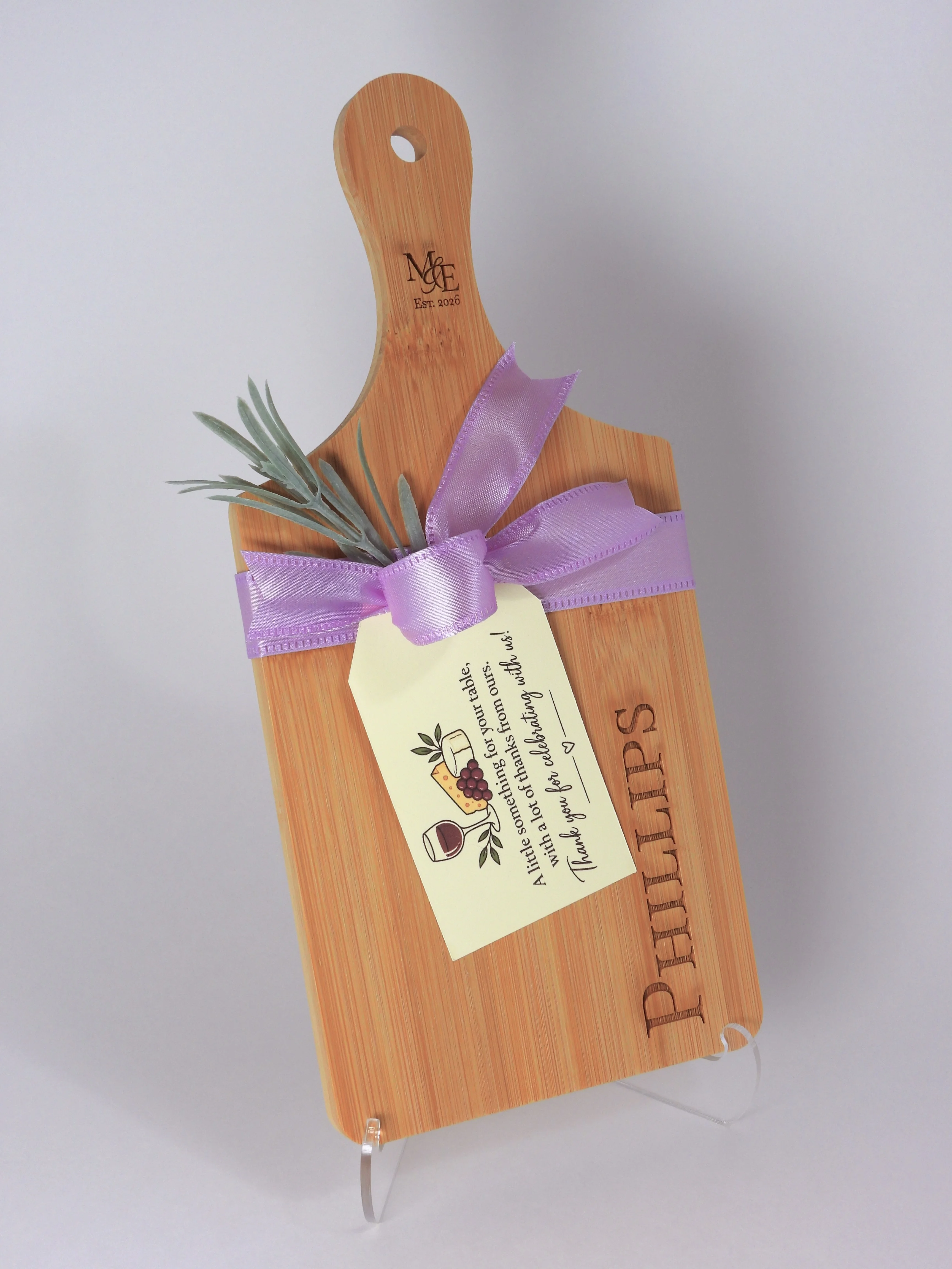 Picture of a Personalized Wooden Cutting Board.